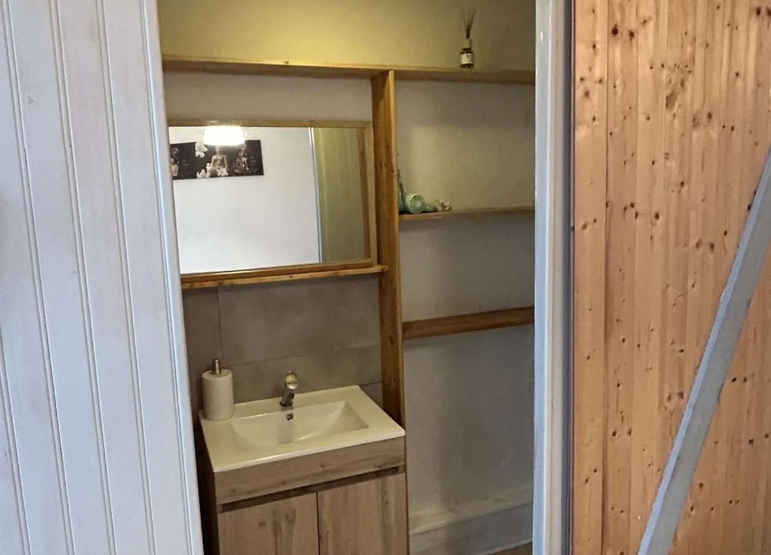 Residence Proche Des Plages , Route De Loctudy contacts
